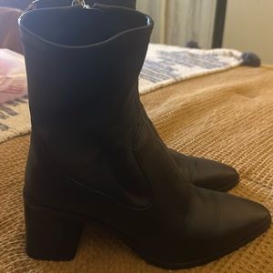 Ankle boots